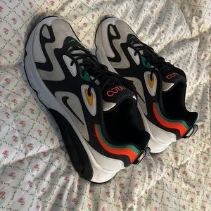 Nike Air 200s good condition